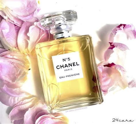 sản phẩm makup của chanel dưới 5 đô la mỹ|Những sản phẩm nổi tiếng của thương hiệu Chanel .